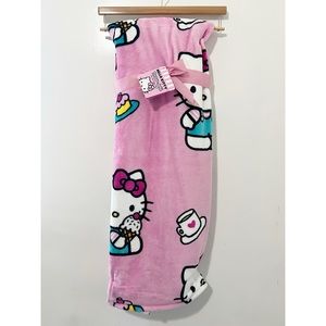 Hello Kitty‎ Cupcake Ice Cream Pink Throw Blanket 60x70in.
